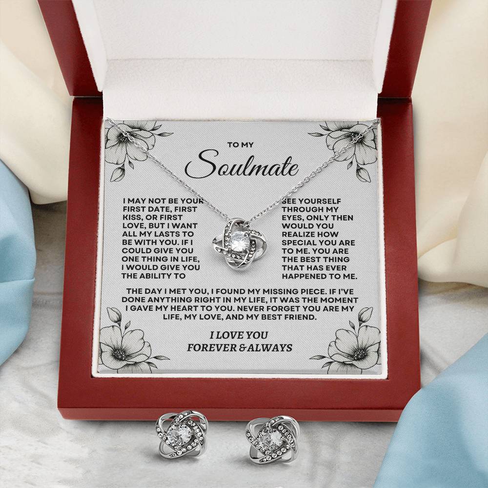 My Soulmate - Love Knot Necklace & Earrings Set