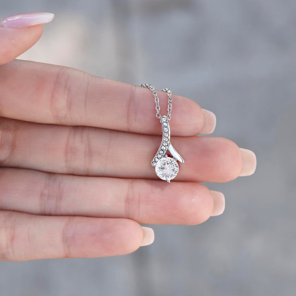 Wonderful Sister - Alluring Beauty Necklace
